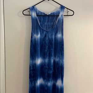 Stretchy tie dye maxi dress